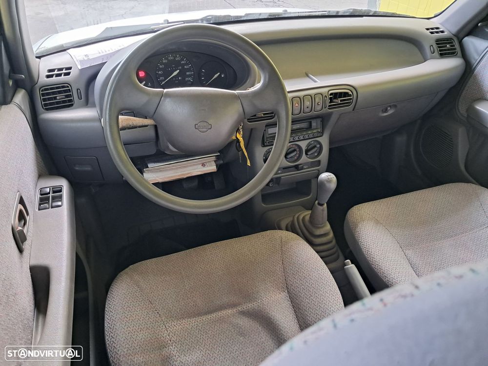 Nissan Micra 1.0 GX - 10