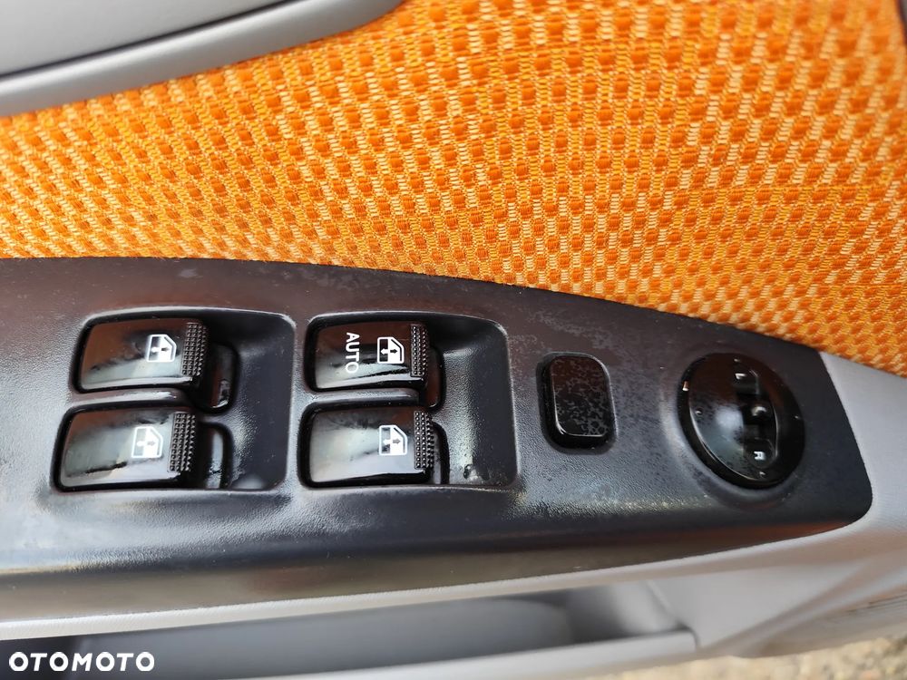 Kia Picanto 1.1 EX - 24