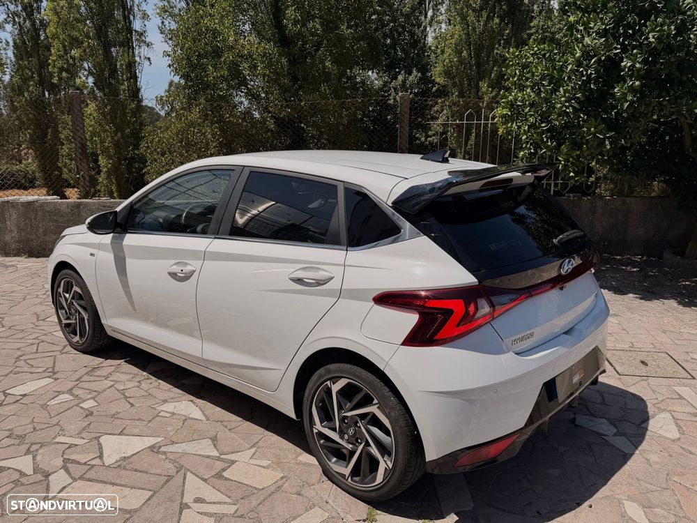 Hyundai i20 - 23