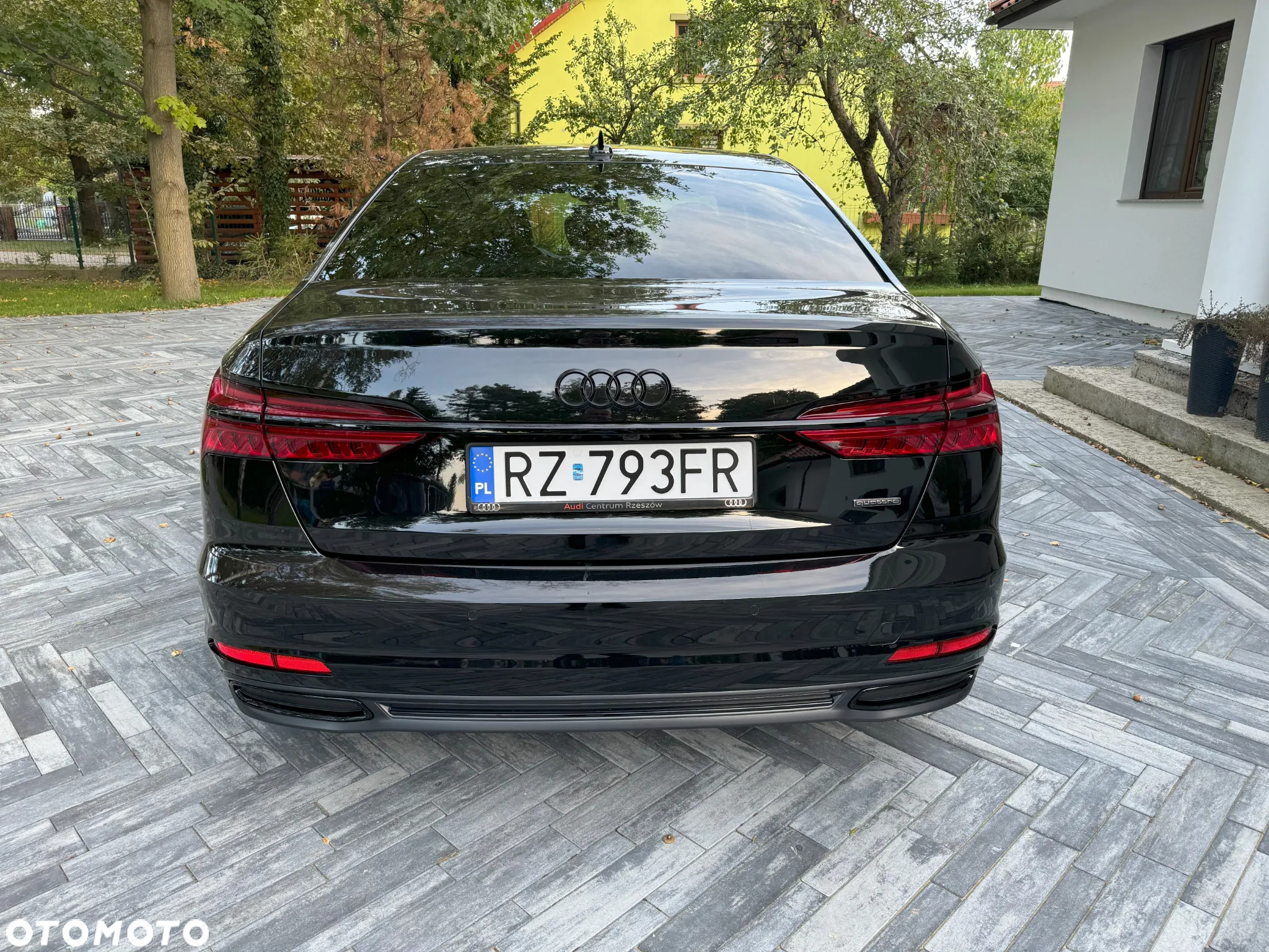 Audi A6 - 12