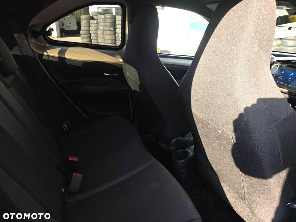 Toyota Aygo X - 9