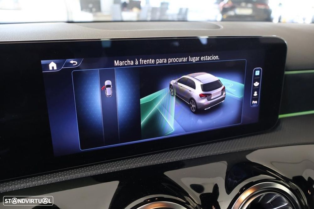 Mercedes-Benz A 250 e - 12