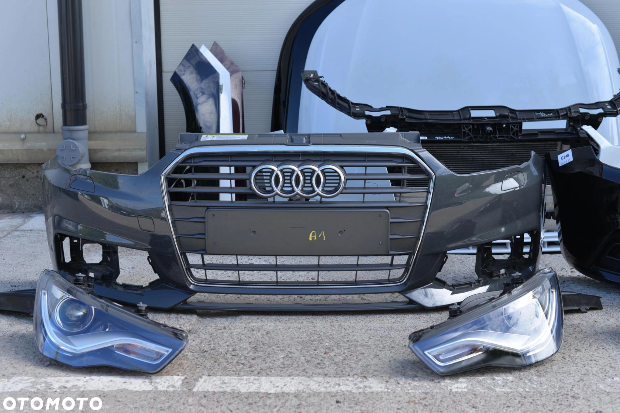 MASKA ZDERZAK GRILL BŁOTNIK LAMPA H7 XENON FULL LED PAS BELKA AUDI A1 8X0 - 11