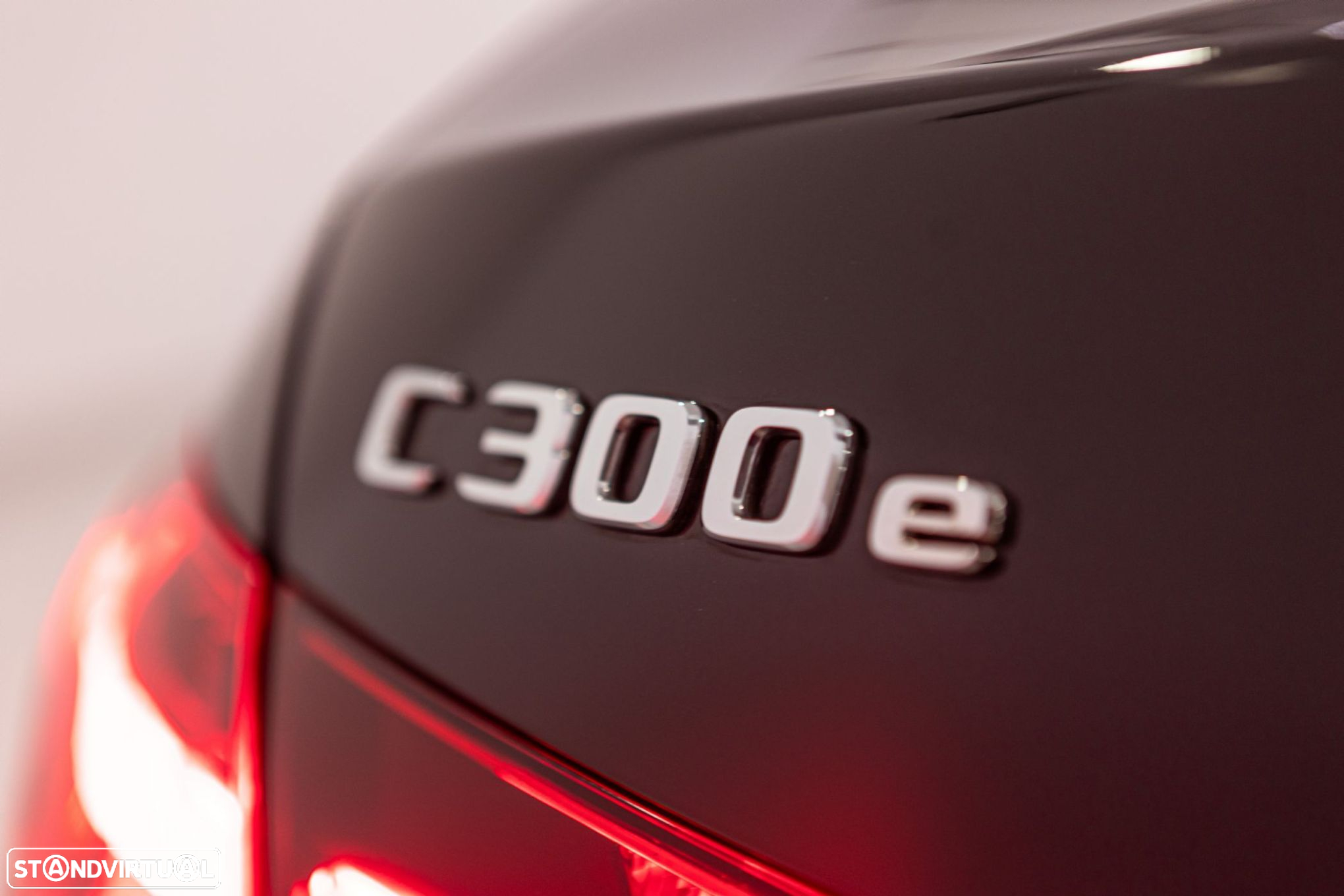 Mercedes-Benz C 300 e AMG Line - 16