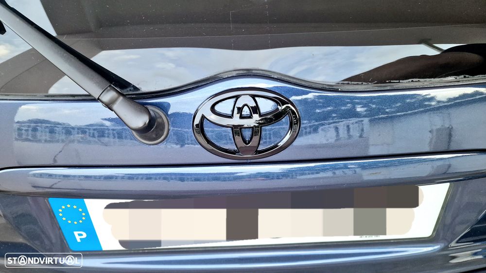 Toyota Corolla - 8