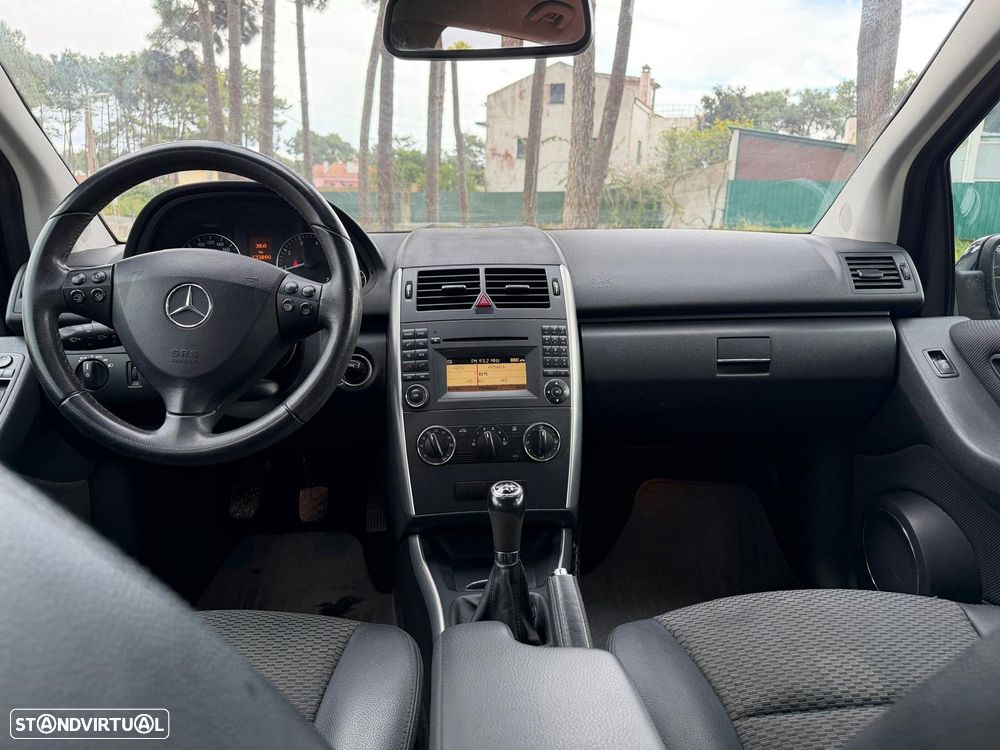 Mercedes-Benz A 160 Avantgarde BlueEfficiency - 17