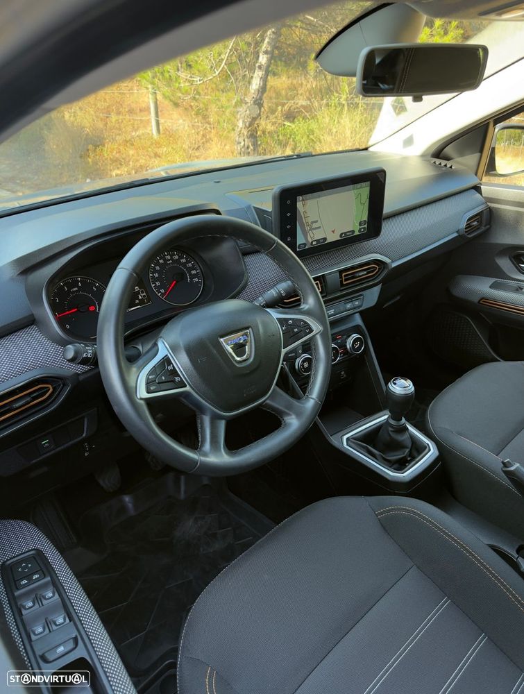 Dacia Sandero - 11