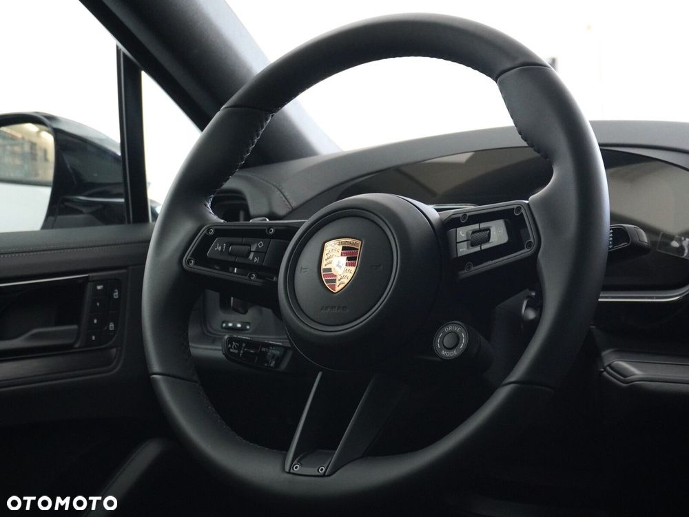 Porsche Cayenne E-Hybrid PHEV Black Edition - 37