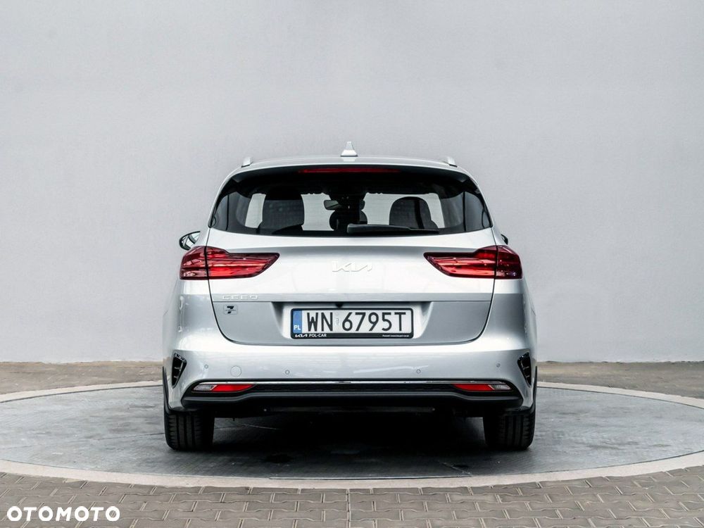 Kia Ceed 1.5 T-GDI M - 8