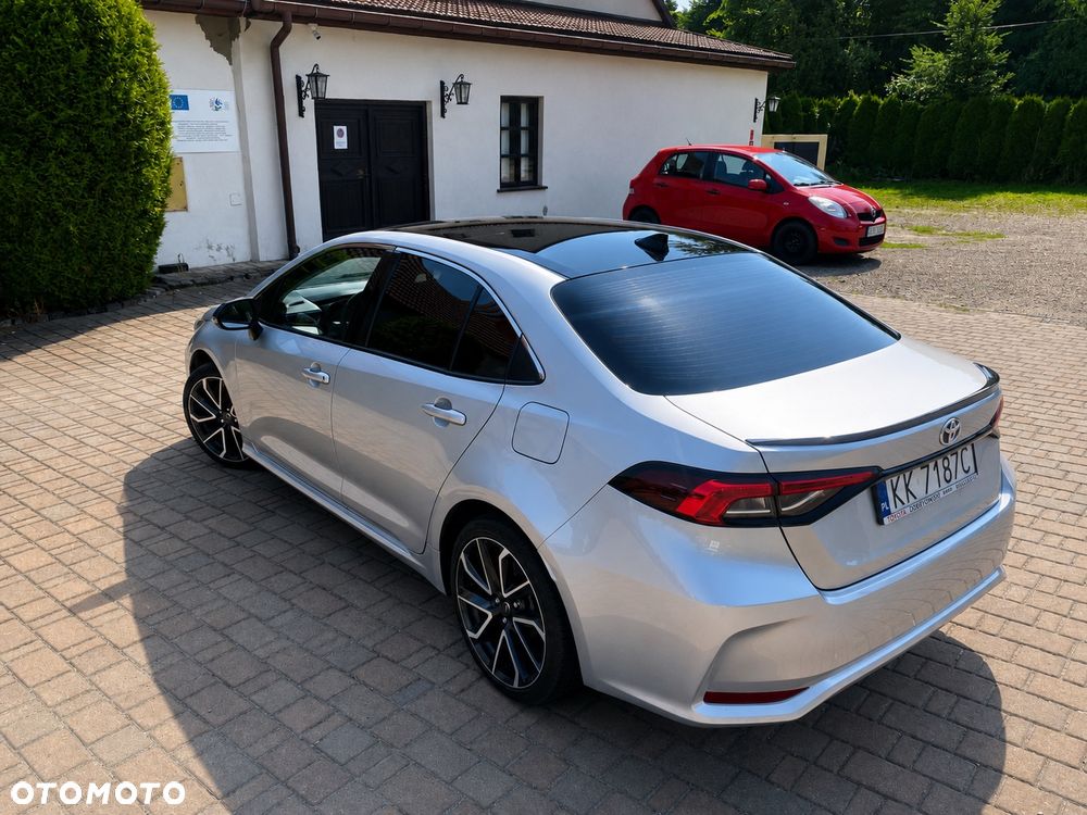 Toyota Corolla 1.8 Hybrid Comfort - 3