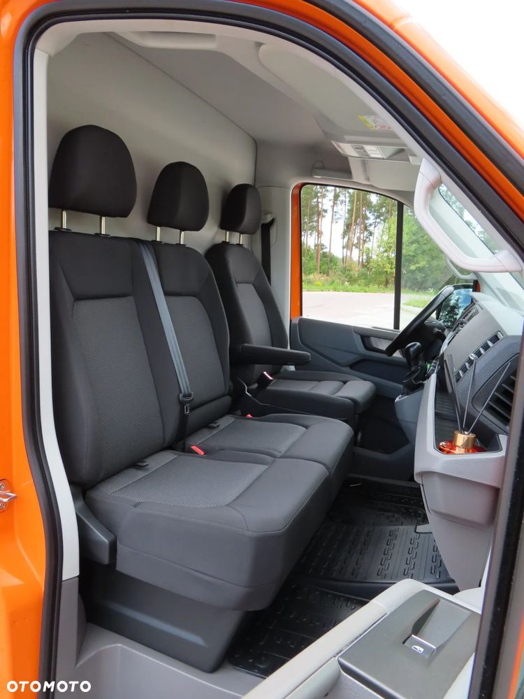 Volkswagen Crafter 35 BiTDI 2.0 177 KM 4Motion 4x4 Automat 8-Mio Biegowy Blaszak Furgon L4H2 Rozstaw Osi 4490 mm Drzwi Przesuwne Z Obu Stron FULL OPCJA WYPOSAŻENIA HAK 3000 Kg WZMACNIANY Stan Wizualny I Techniczny JAK NOWY Gotowy Dostępny OKAZJA POLECAM - 18