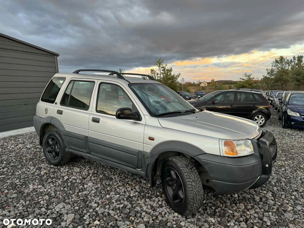 Land Rover Freelander 2.0 D - 8