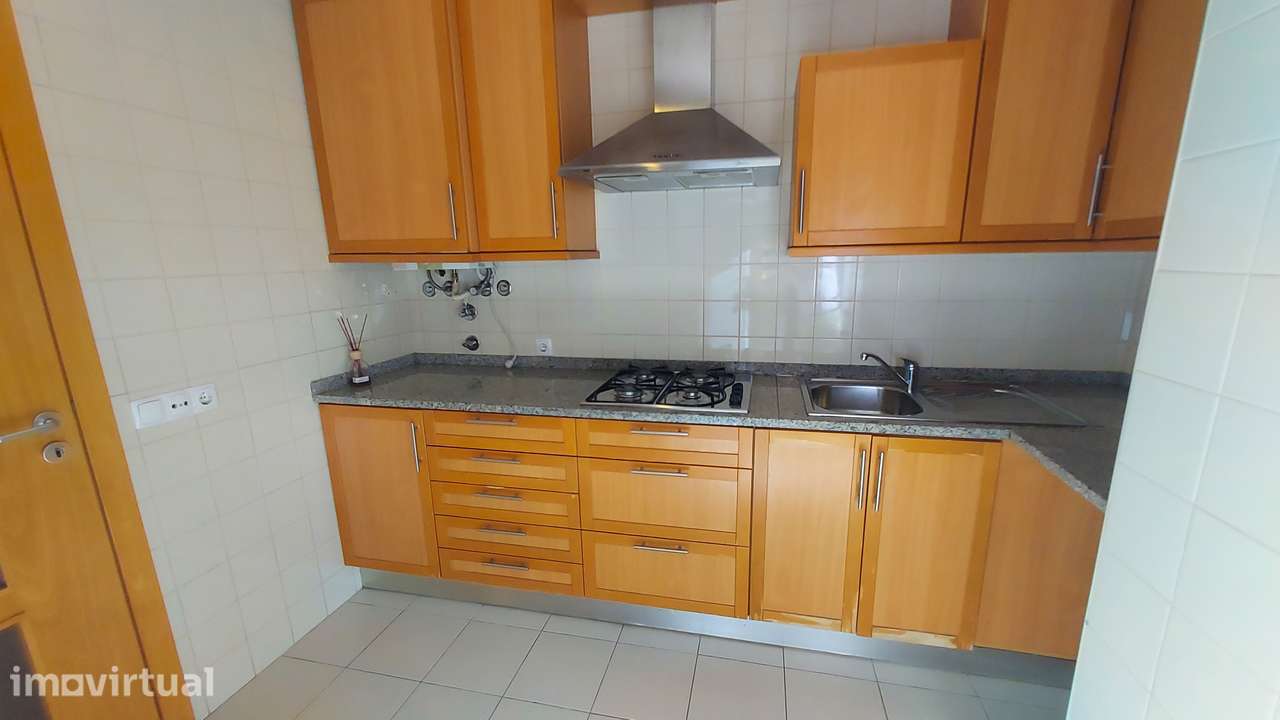 Apartamento T1 centro de Fátima - Alto das Nogueiras - Grande imagem: 2/17