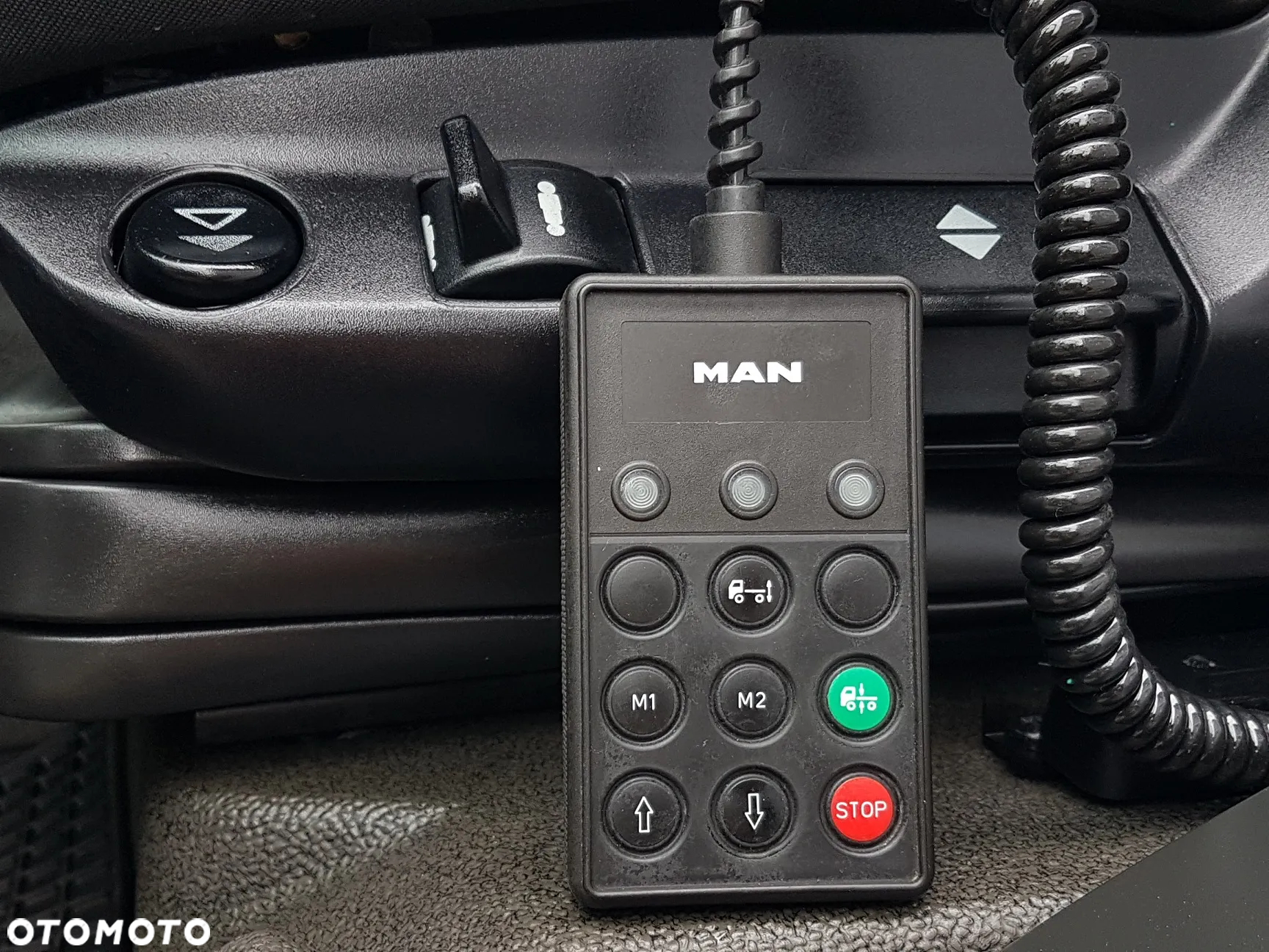MAN TGS 26.420 E6 HAKOWIEC HS20 6x2 3-OSIE KLIMA - 31