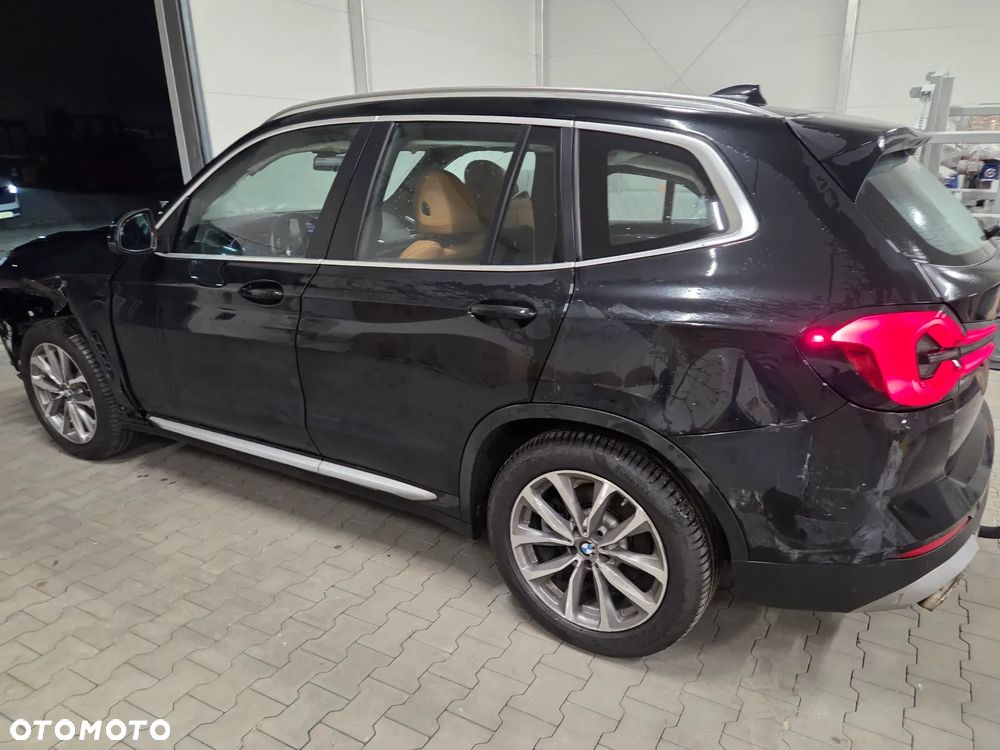 BMW X3 xDrive20d Business Edition sport - 7
