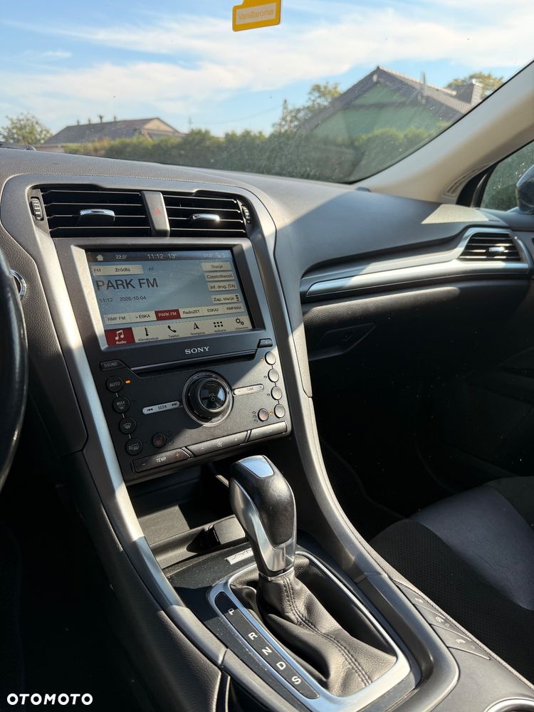 Ford Mondeo 2.0 TDCi Titanium PowerShift - 13