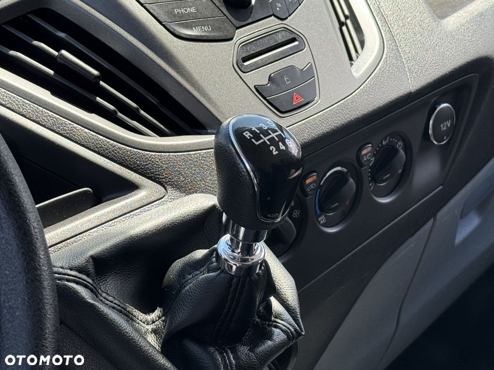 Ford Transit Custom - 11