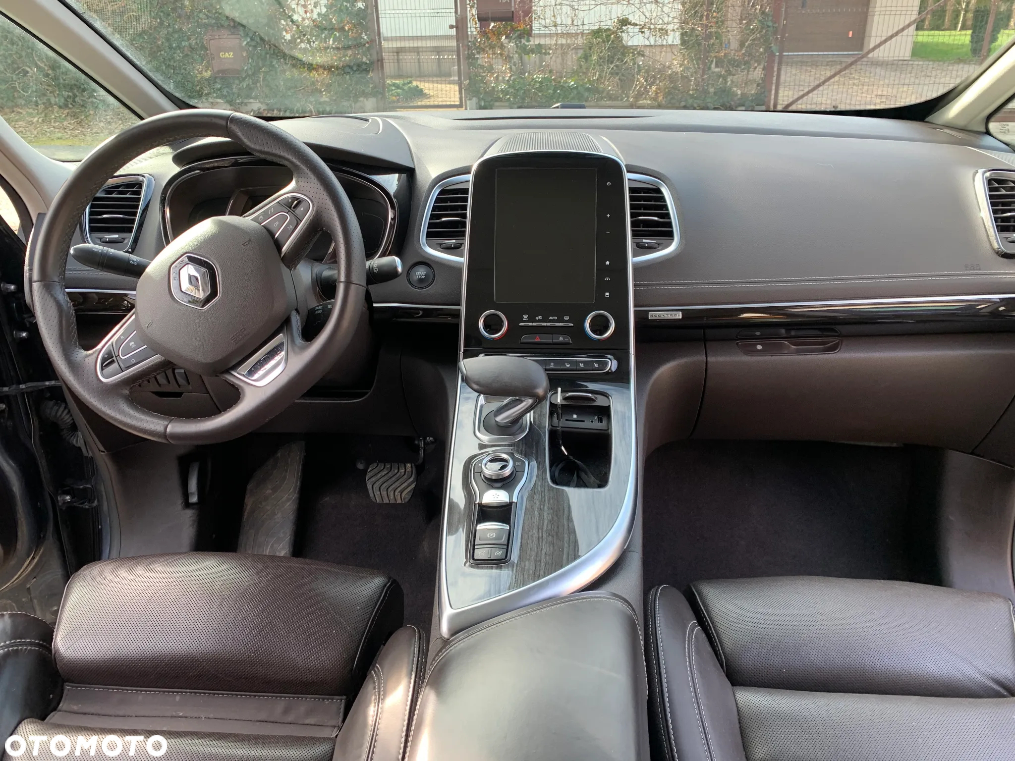 Renault Espace 1.6 dCi Energy Initiale Paris EDC 7os - 8