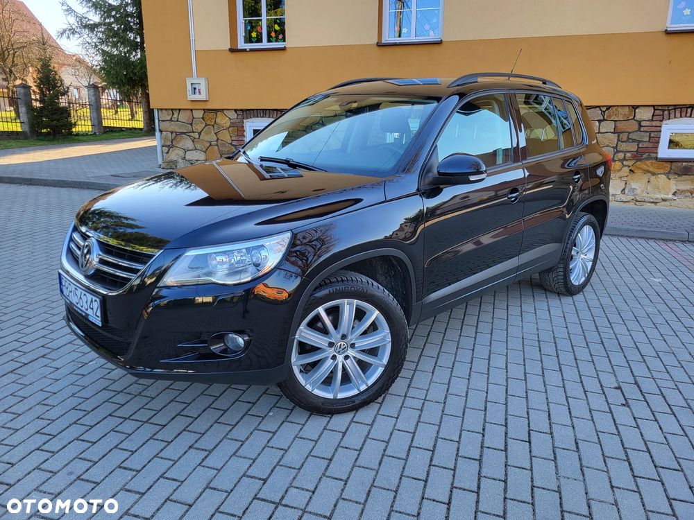 Volkswagen Tiguan - 2