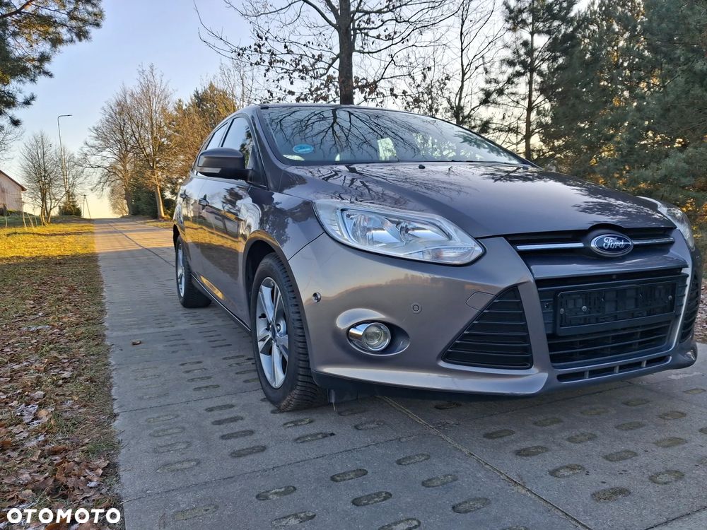 Ford Focus 1.0 EcoBoost Trend - 12
