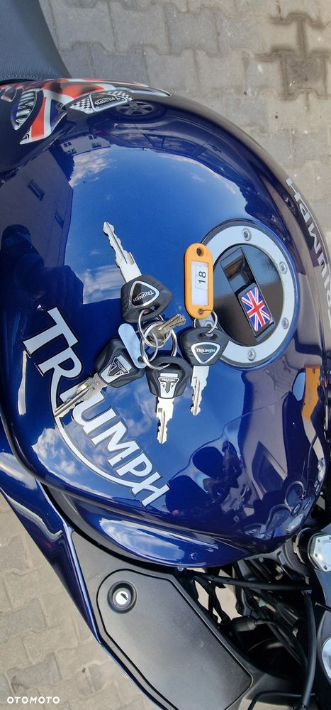 Triumph Sprint - 11