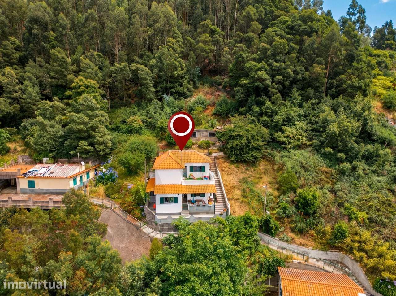 Moradia T2 no Caminho da Levada dos Tornos - Grande imagem: 5/35