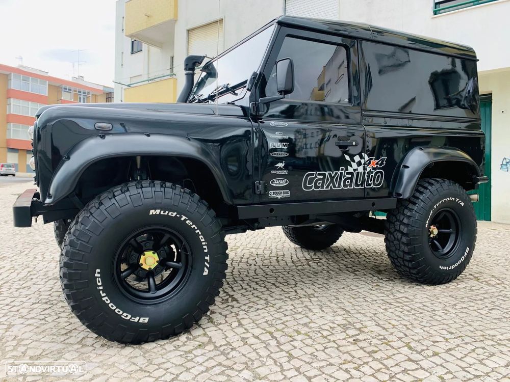 Land Rover Defender 90 2.5 Td5 E - 1
