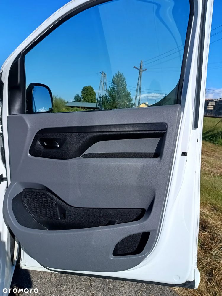 Citroën Jumpy 2.0 diesel 122 kM 2016 rok GOTOWY DO PRACY!!! BOGATE WYPOSAŻENIE - 38