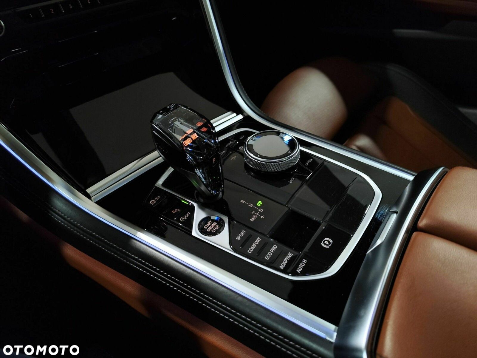 BMW Seria 8 - 13