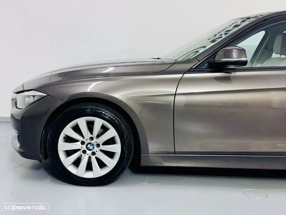 BMW 318 d Modern Line - 14