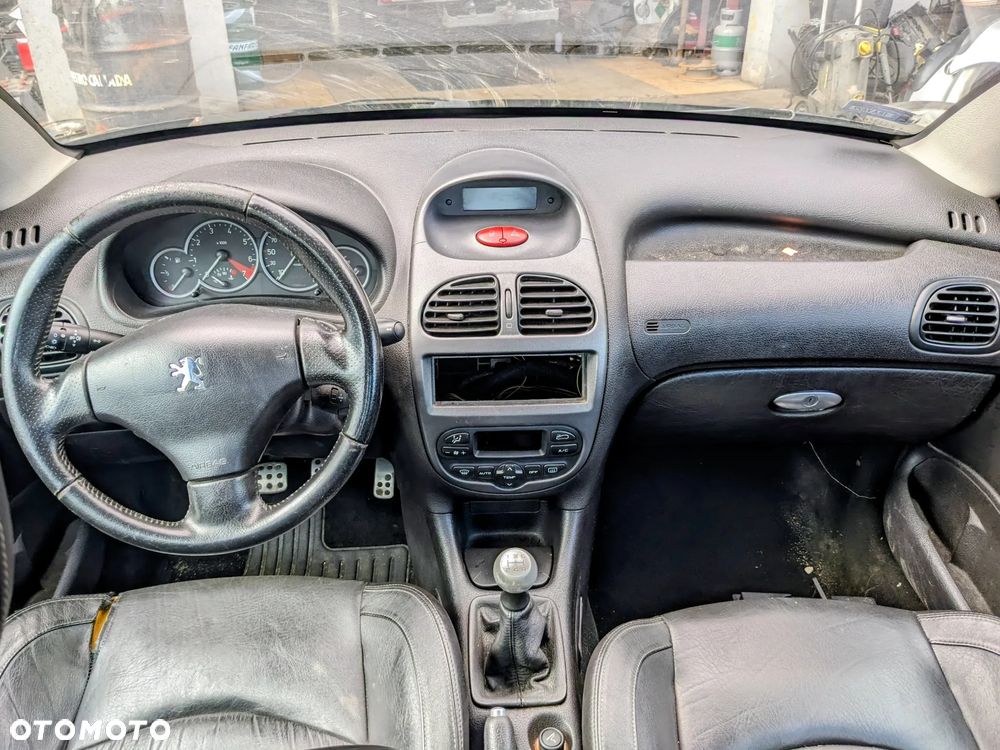 Peugeot 206 CC 2.0 benz. EXL na części - 8