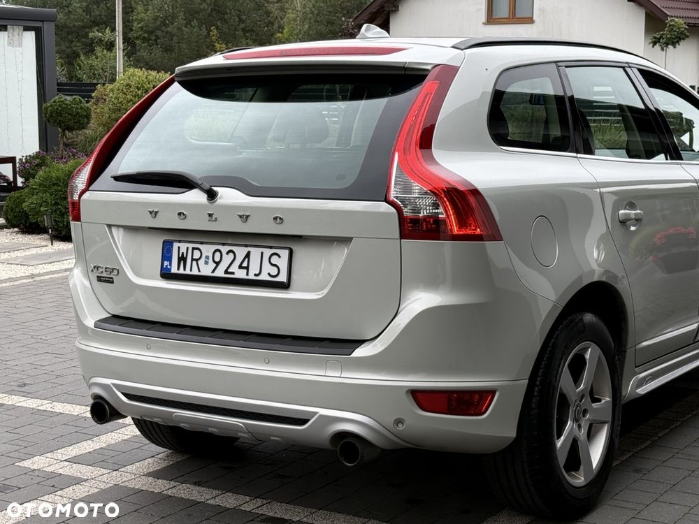 Volvo XC 60 DRIVe R Design - 36