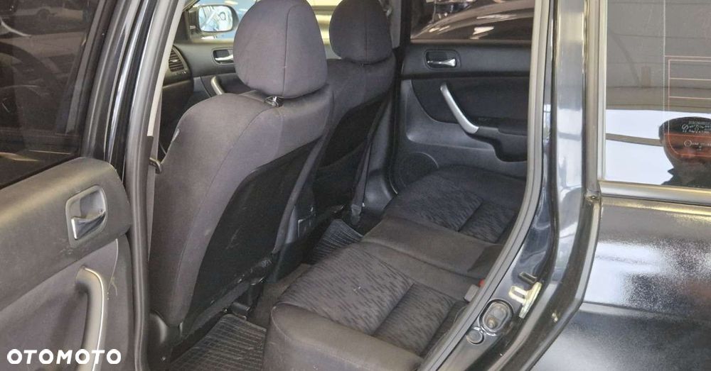 Honda Accord 2.0 i Comfort - 9