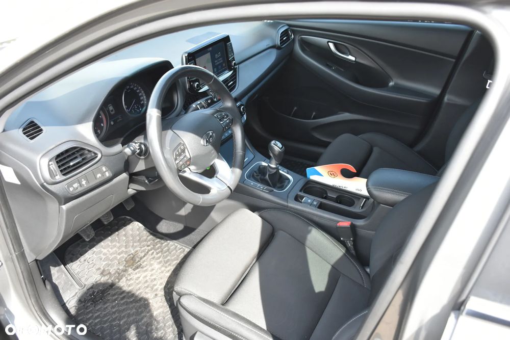 Hyundai i30 1.4 T-GDI YES - 12