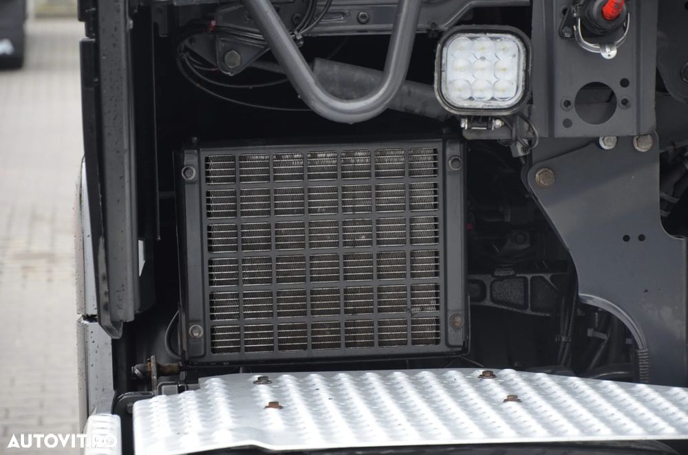 Scania R 580 / V8 / 4 PODUSZKI / KLIMA P. / NAVI /FULL LED / ACC / 7410 - 10
