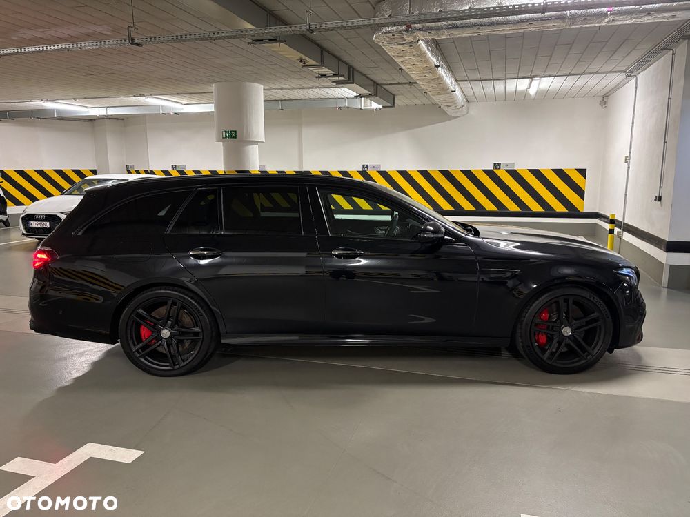 Mercedes-Benz Klasa E AMG 63 S 4Matic+ T AMG Speedshift MCT-9G - 15
