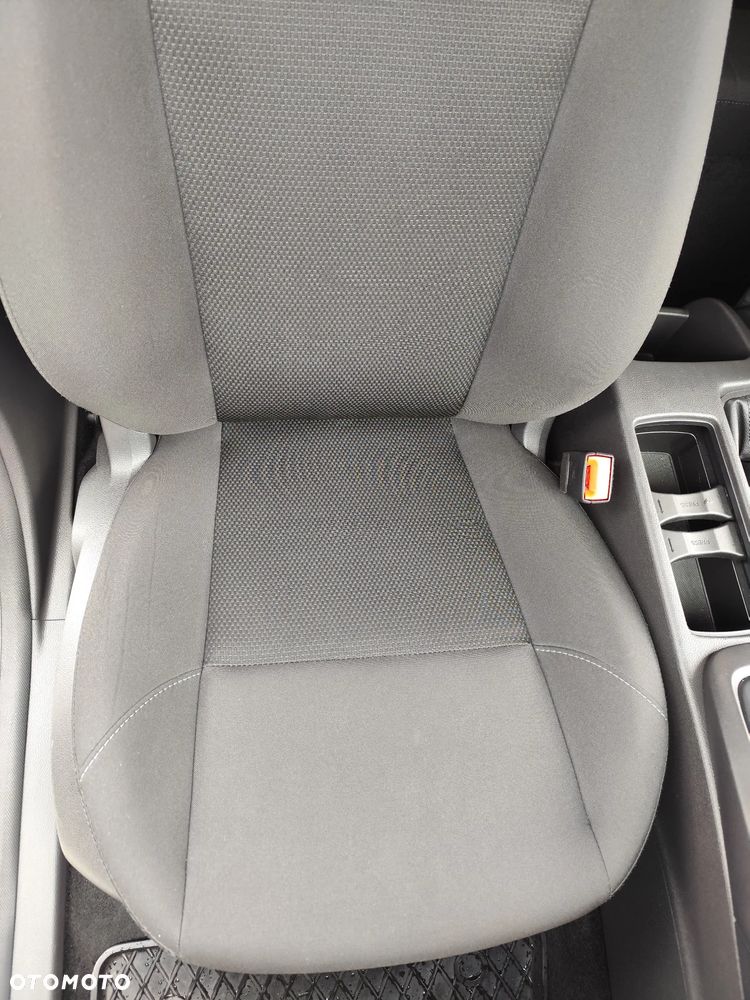 Ford Focus 1.5 EcoBlue Connected - 25