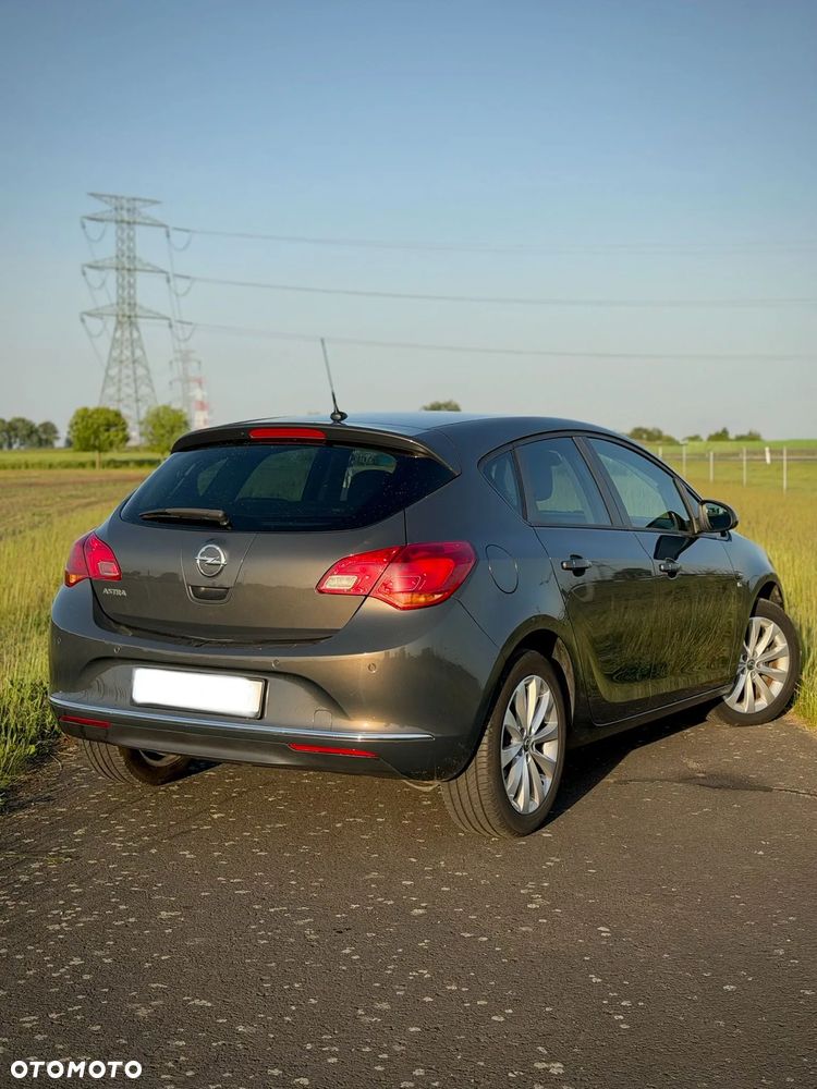 Opel Astra 1.4 Turbo - 3