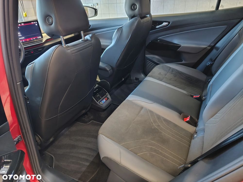 Volkswagen ID.5 77kWh Pro Performance - 11