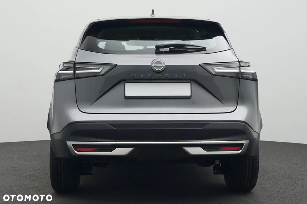 Nissan Qashqai 1.3 DIG-T MHEV Acenta Xtronic - 4