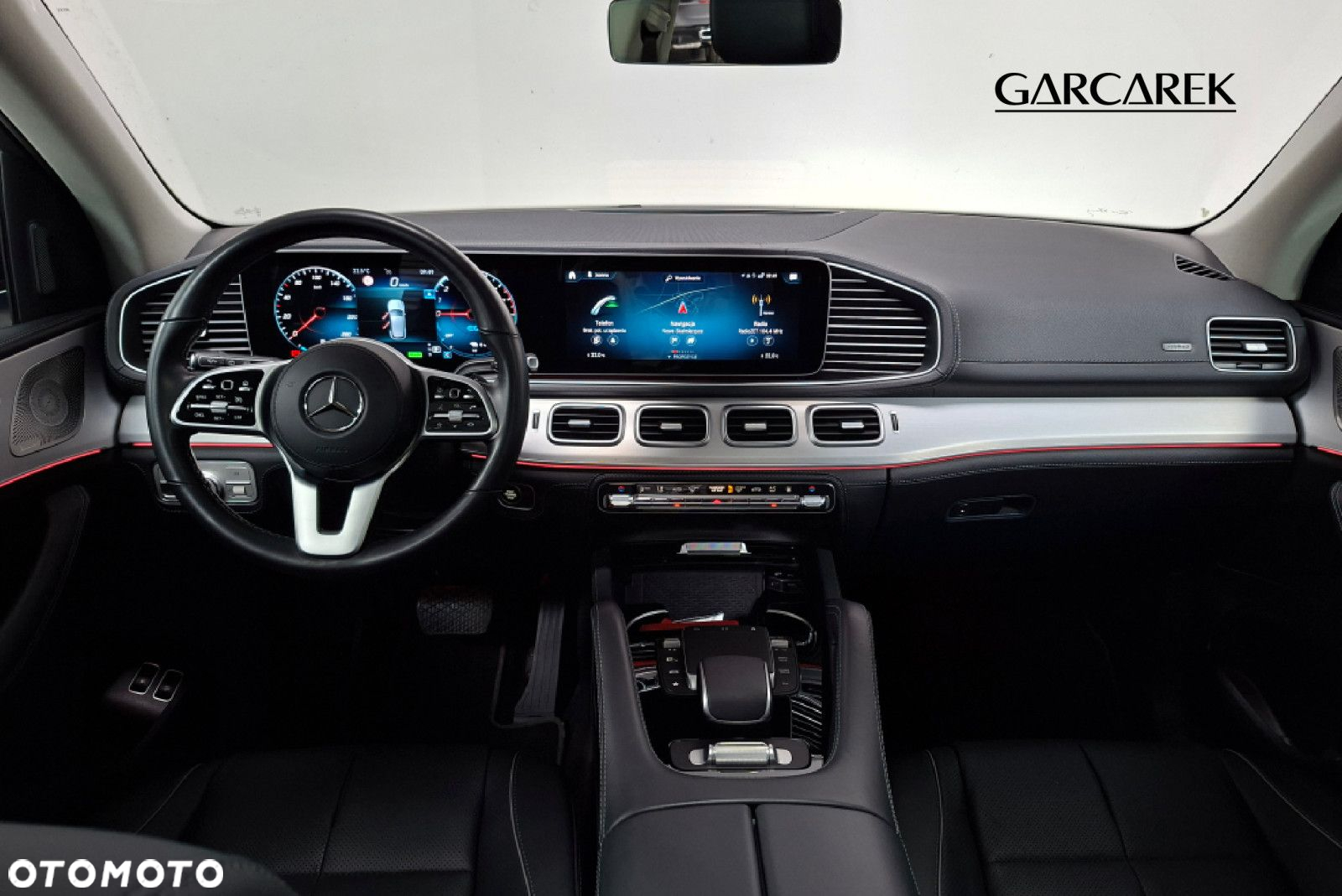 Mercedes-Benz GLE - 12