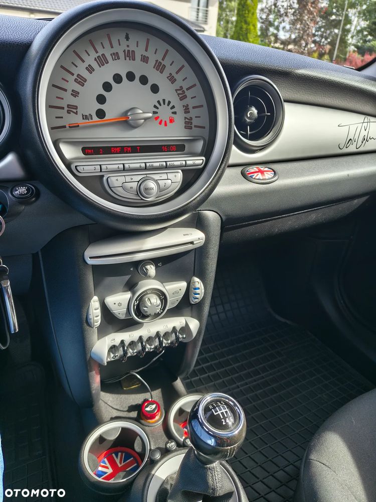 MINI ONE - 5