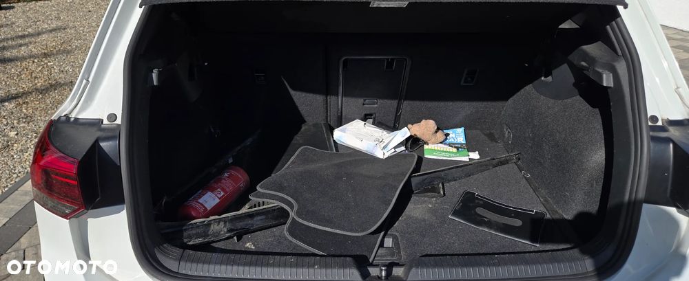 Volkswagen Golf 1.5 TSI OPF R-Line - 12