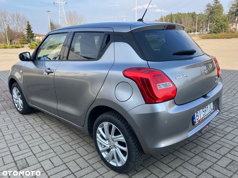 Suzuki Swift 1.2 Dualjet Hybrid Allgrip Comfort - 2