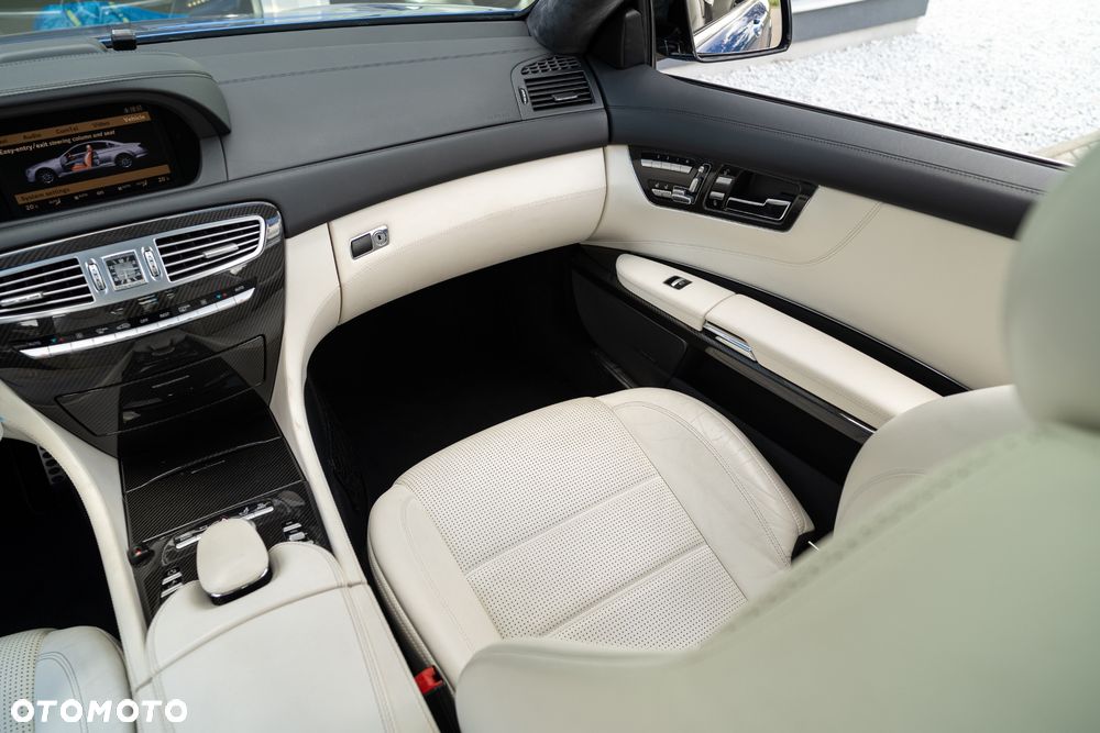 Mercedes-Benz CL 63 AMG - 26