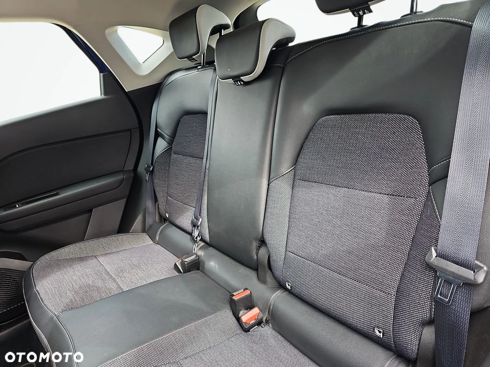 Renault Captur 1.3 TCe mHEV Intens - 23