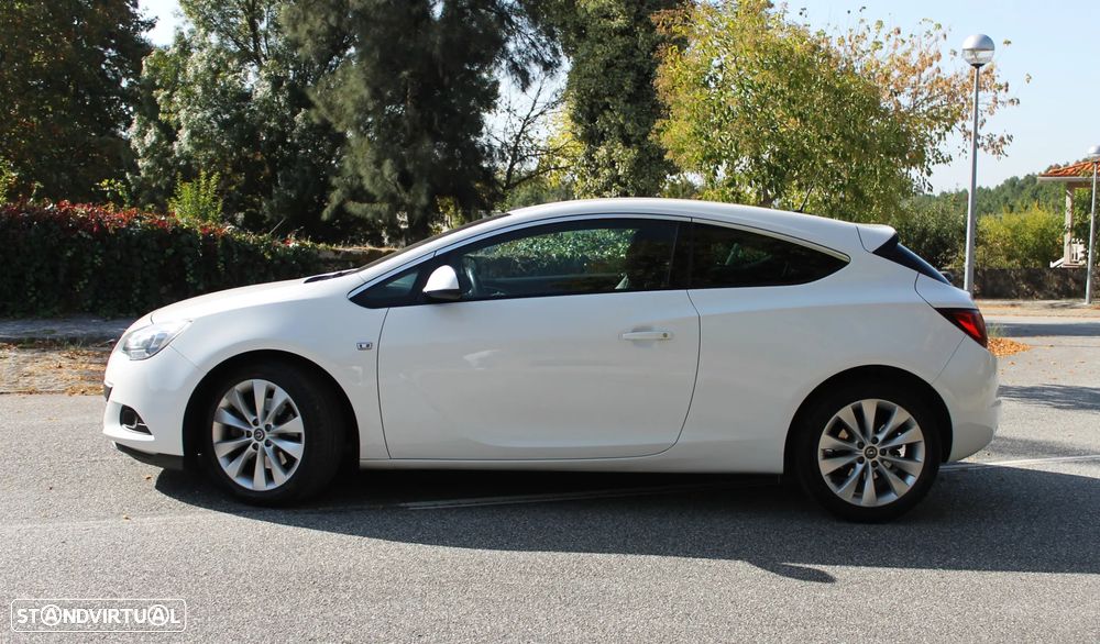 Opel Astra GTC 1.7 CDTi S/S - 17