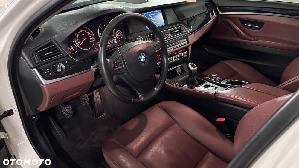 BMW Seria 5 - 10