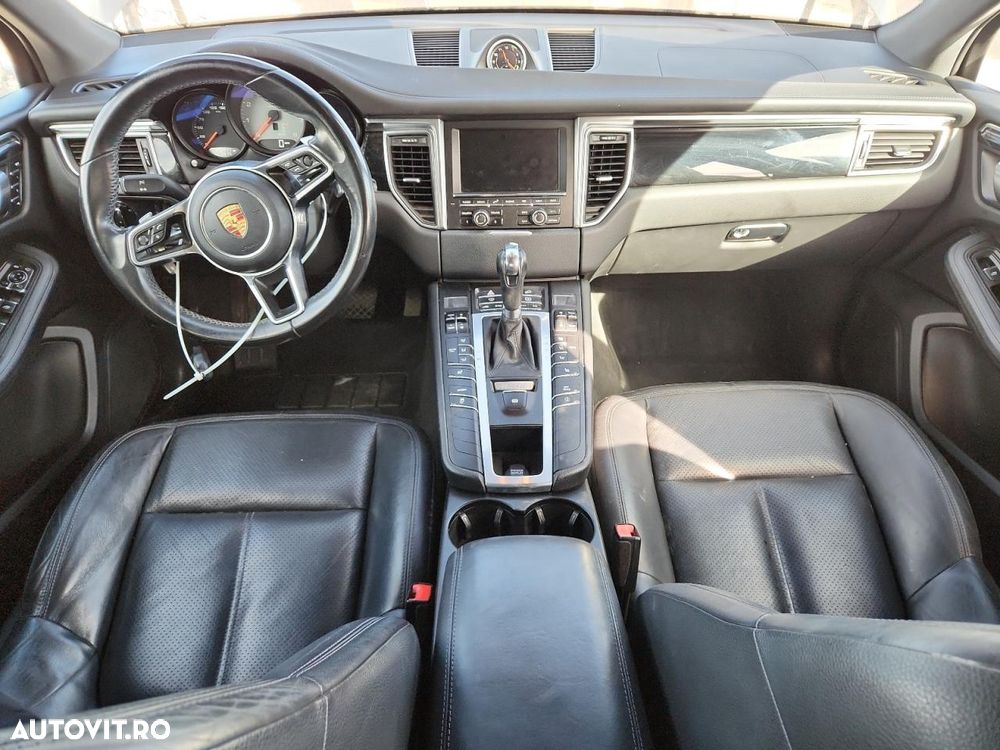 Porsche Macan 3.0 PDK S - 8
