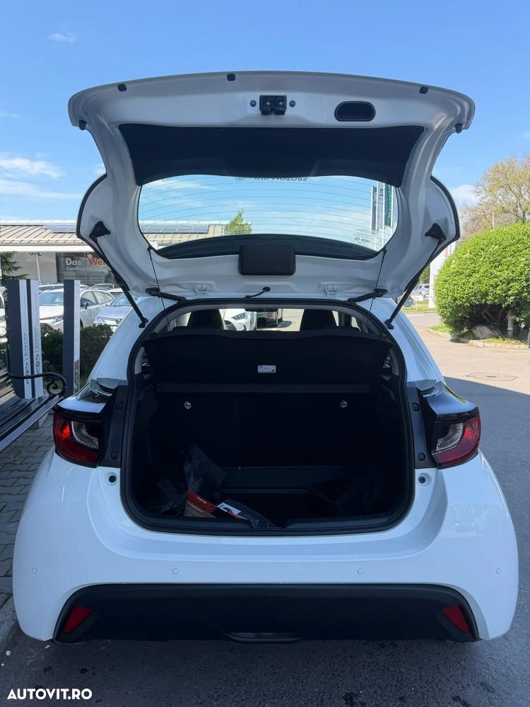 Toyota Yaris 1.5 116 CP HEV Active - 8